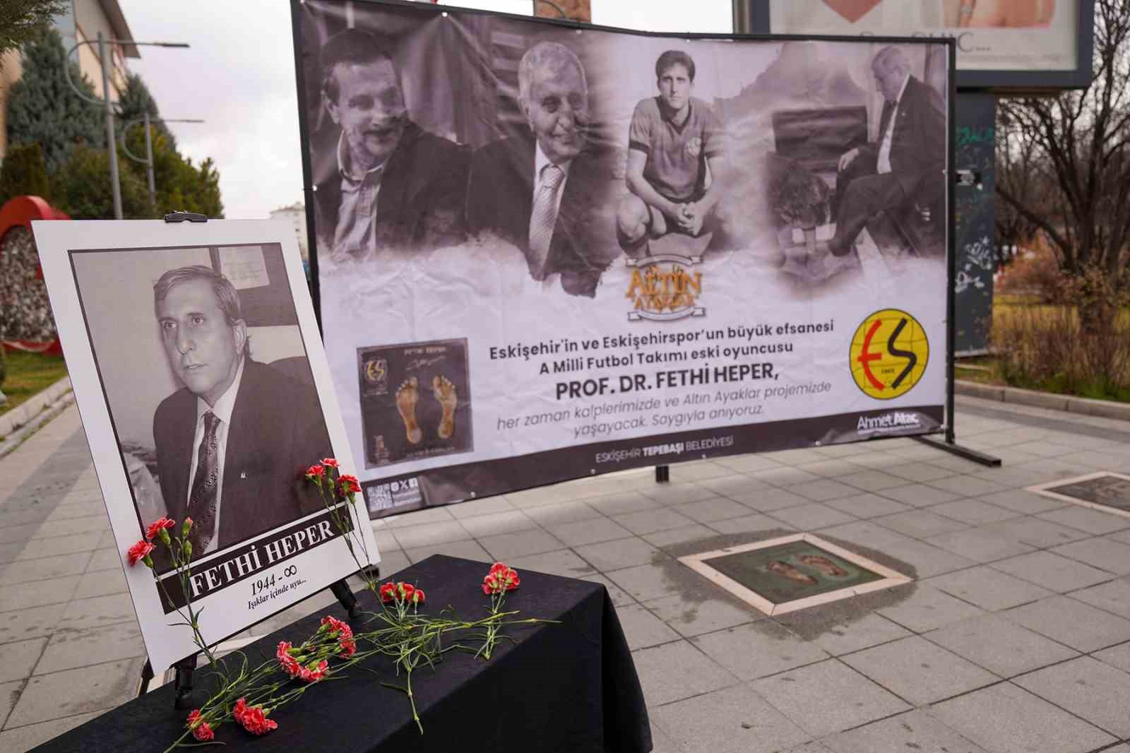 Eskişehirspor’un efsane futbolcusu Fethi Heper anıldı
