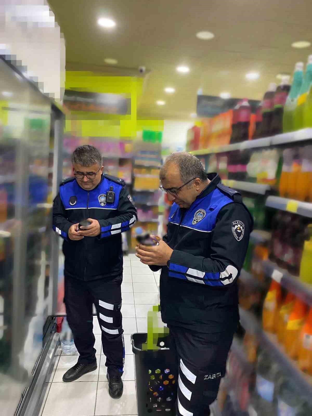 Alanya’da son kullanma tarihleri geçen ürünlere zabıta hamlesi