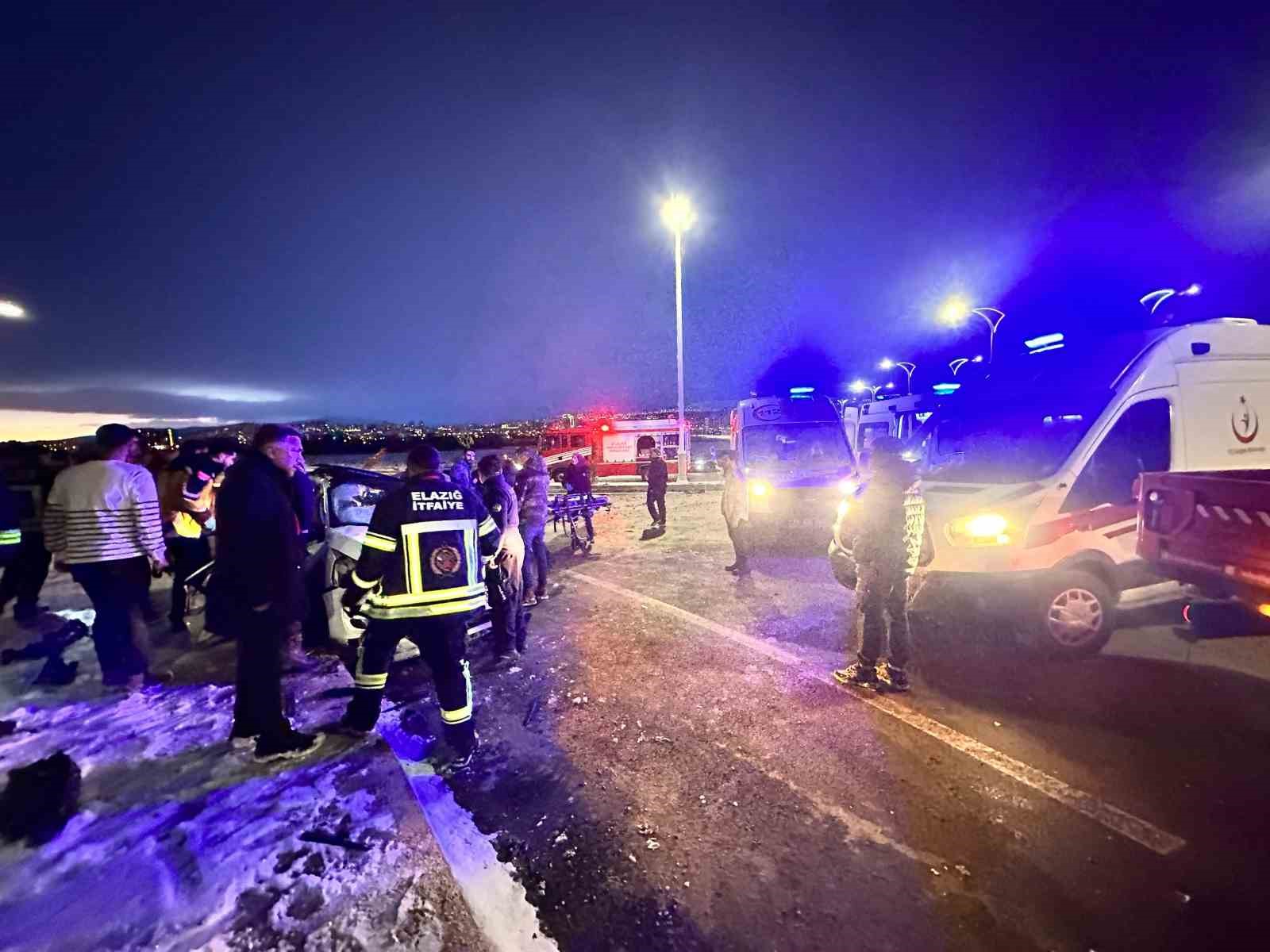 Elazığ’daki kazada yaralanan kadın hayatını kaybetti