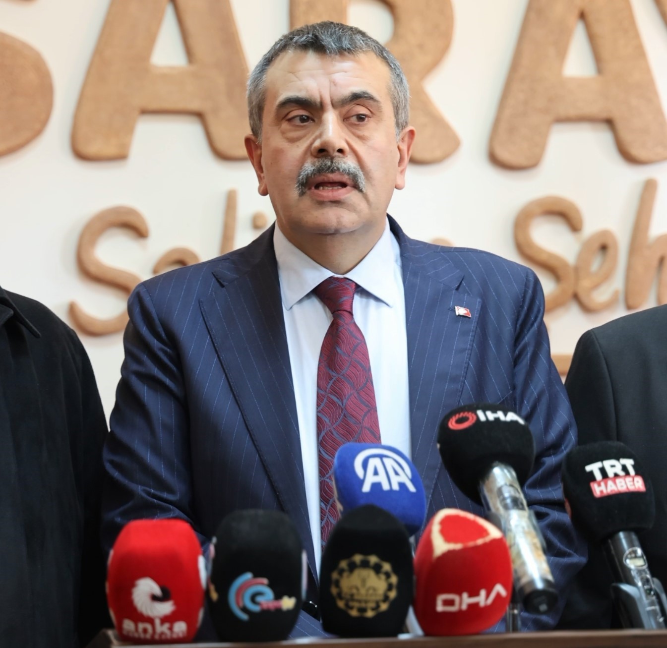 Milli Eğitim Bakanı Tekin: 