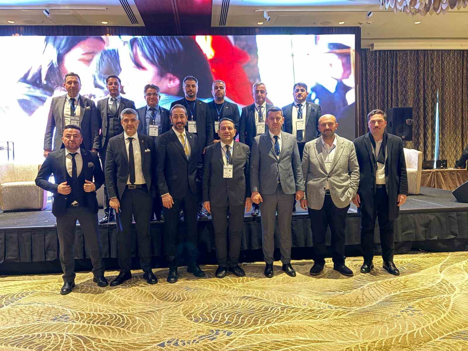 Turan Devletleri İnşaatçılar ve Emlakçılar Forumu Bakü’de yapıldı