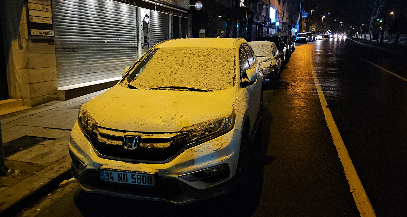 İstanbul’da 5 gündür etkili olan Altay Kar Fırtınası yerini buzlanmaya bıraktı