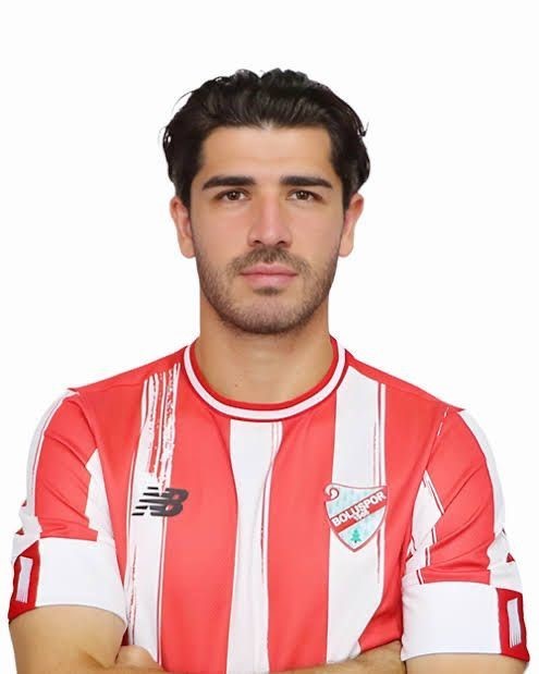 Fethi Özer: 