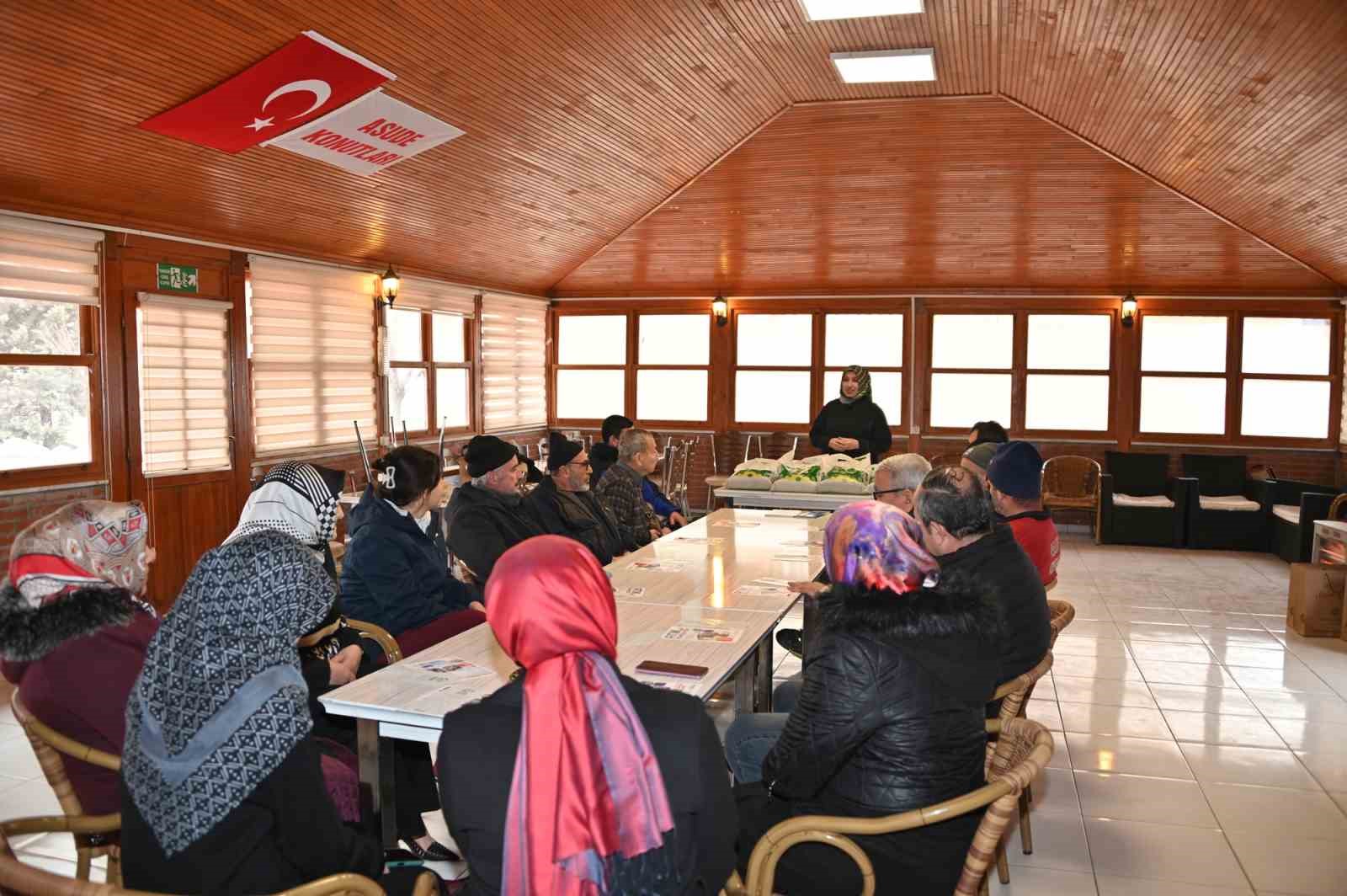 Selçuklu Belediyesi toplumda sıfır atık bilinci oluşturmaya devam ediyor