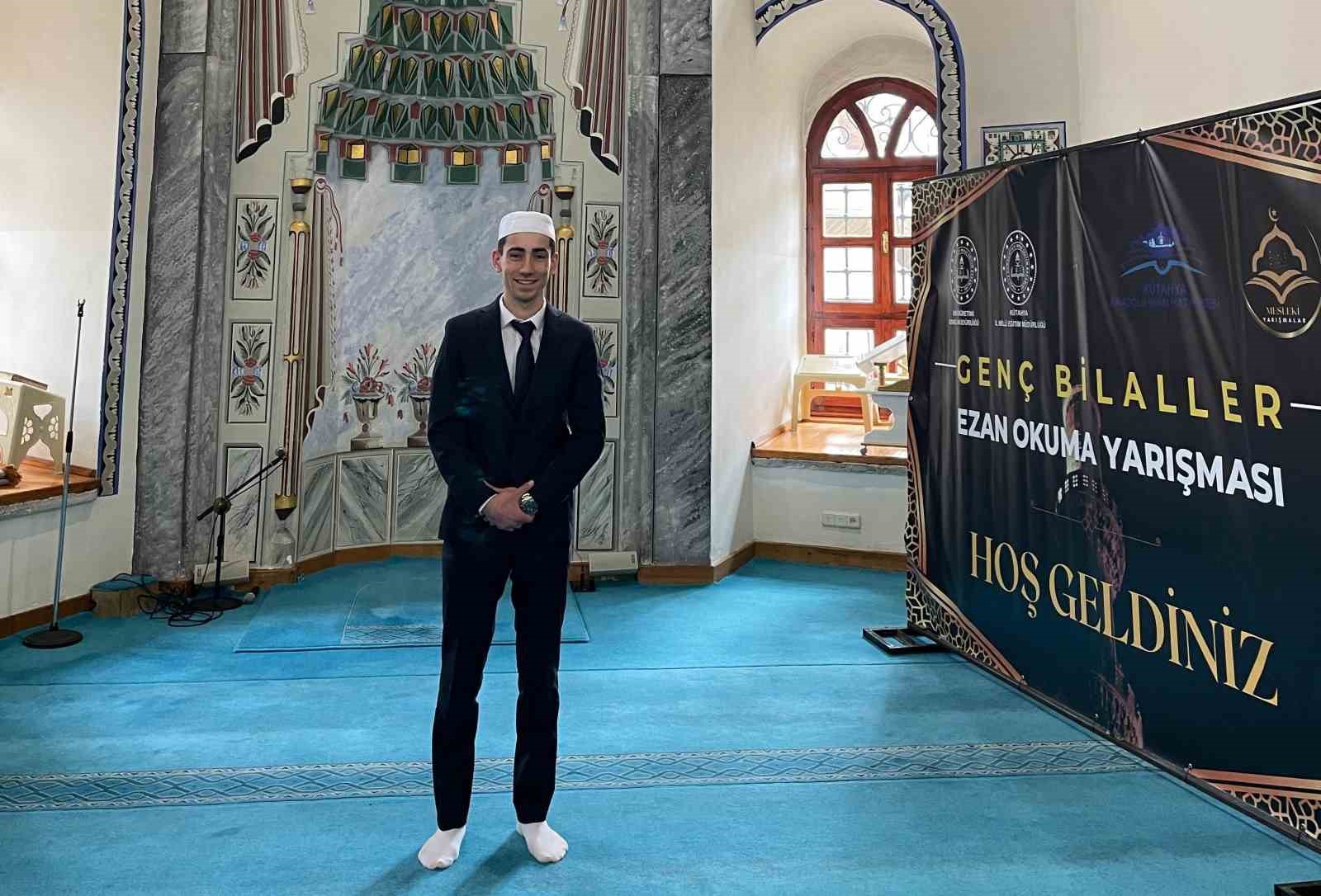 Ezan okuma yarışmasının bölge ikincisi Kemalpaşa’dan