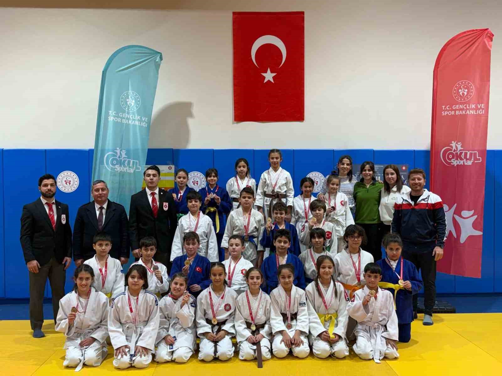 Muğla’da judo müsabakaları nefes kesti