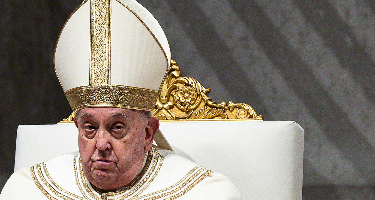 Papa Francis, solunum krizi geçirdi