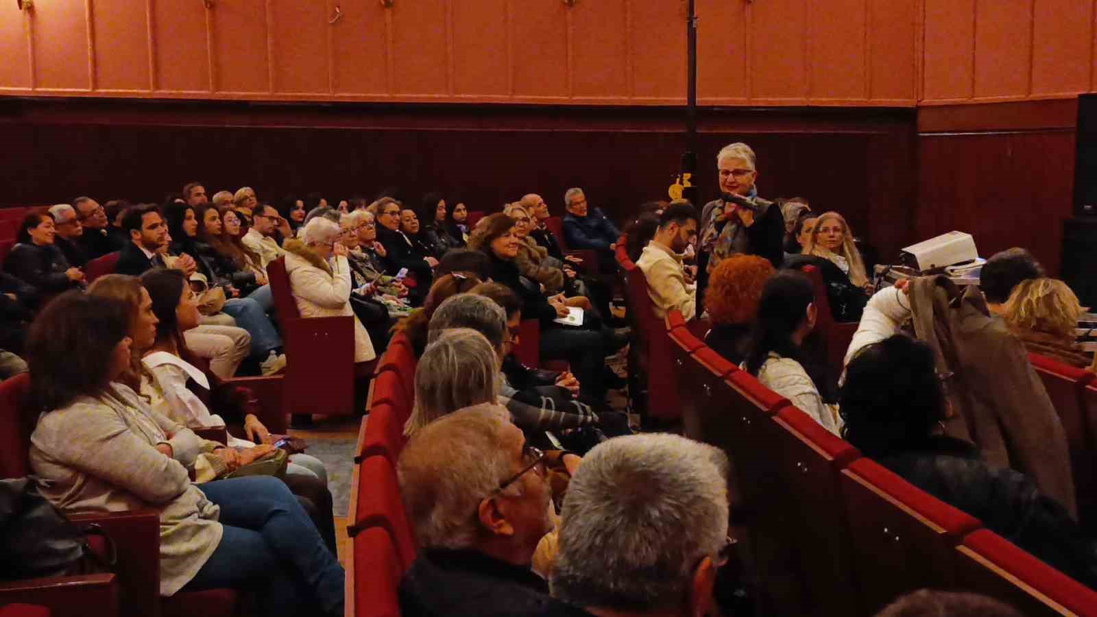 Söke’de 8 Mart etkinlikleri Tülay Üstündağ Söyleşisi ile başladı