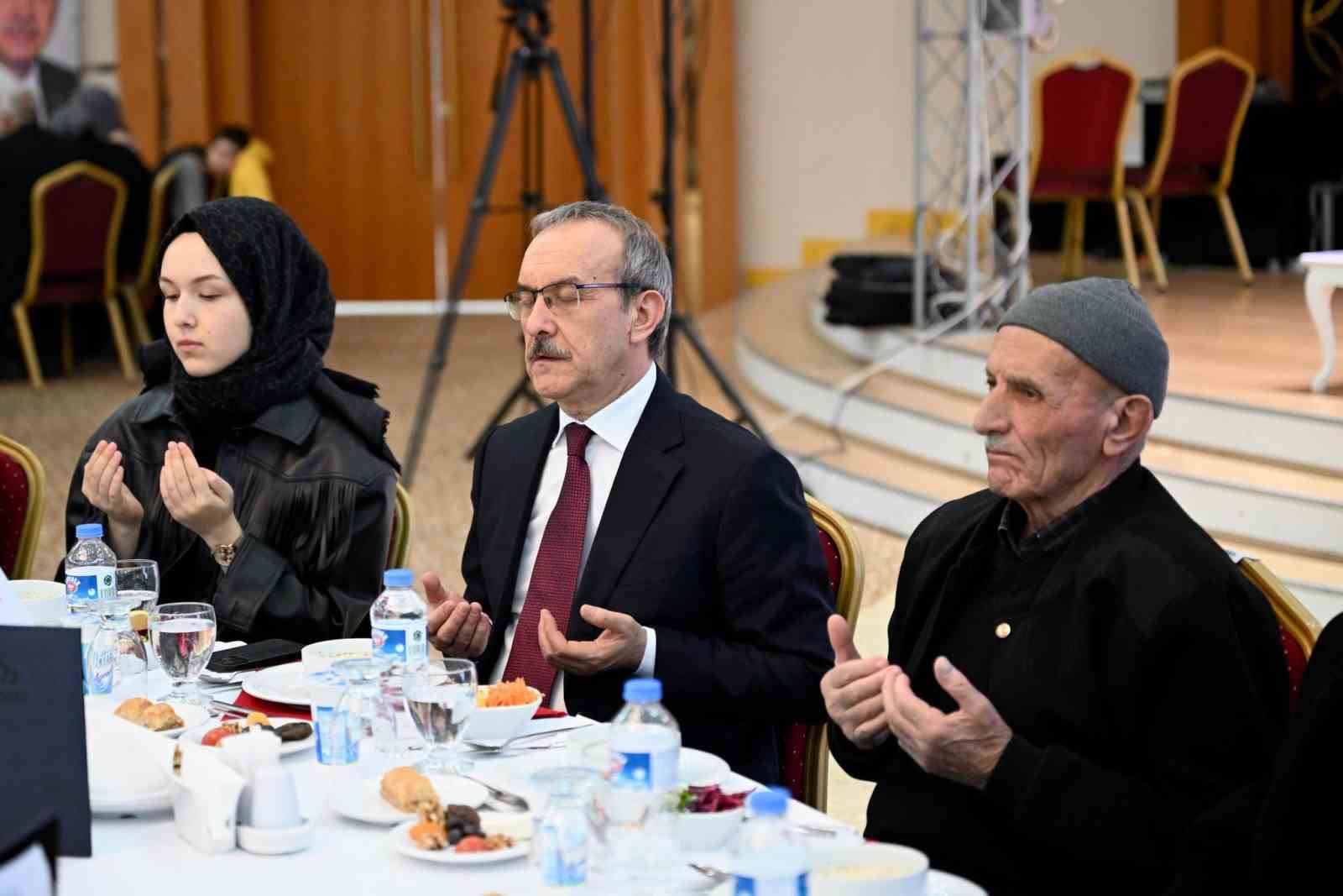 Malatya’da şehit aileleri ve gaziler için iftar programı düzenlendi