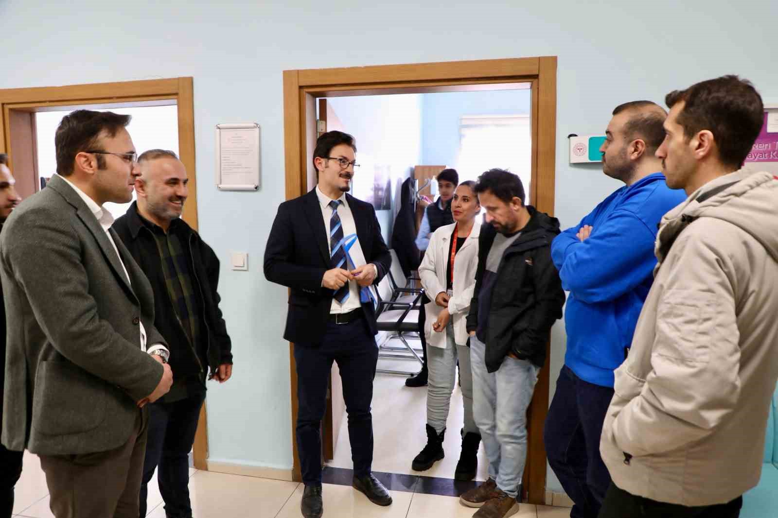 Hakkari Sağlıklı Hayat Merkezinde aile hekimleri ile buluşma
