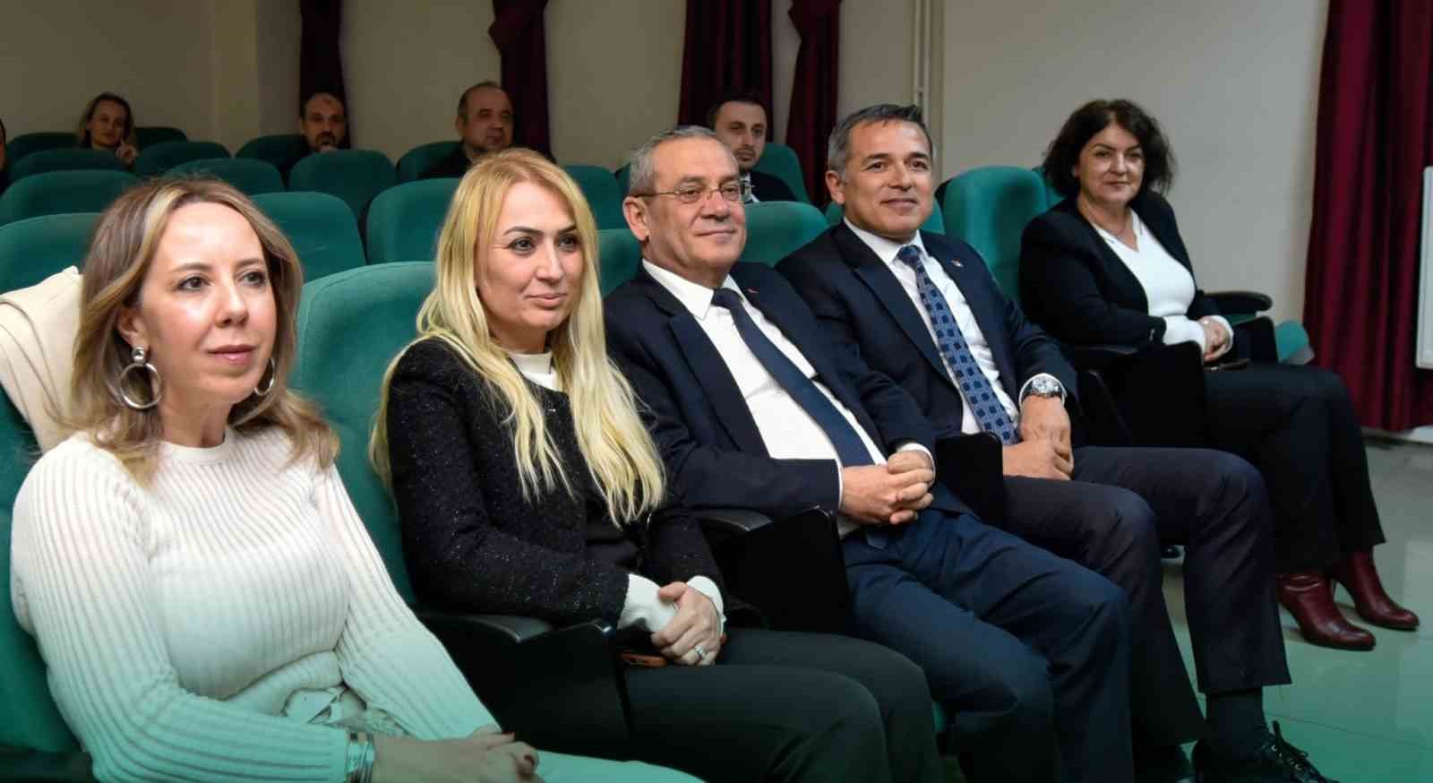 Muğla’da acil obstetrik bakım için sektörler arası işbirliği toplantısı gerçekleştirildi