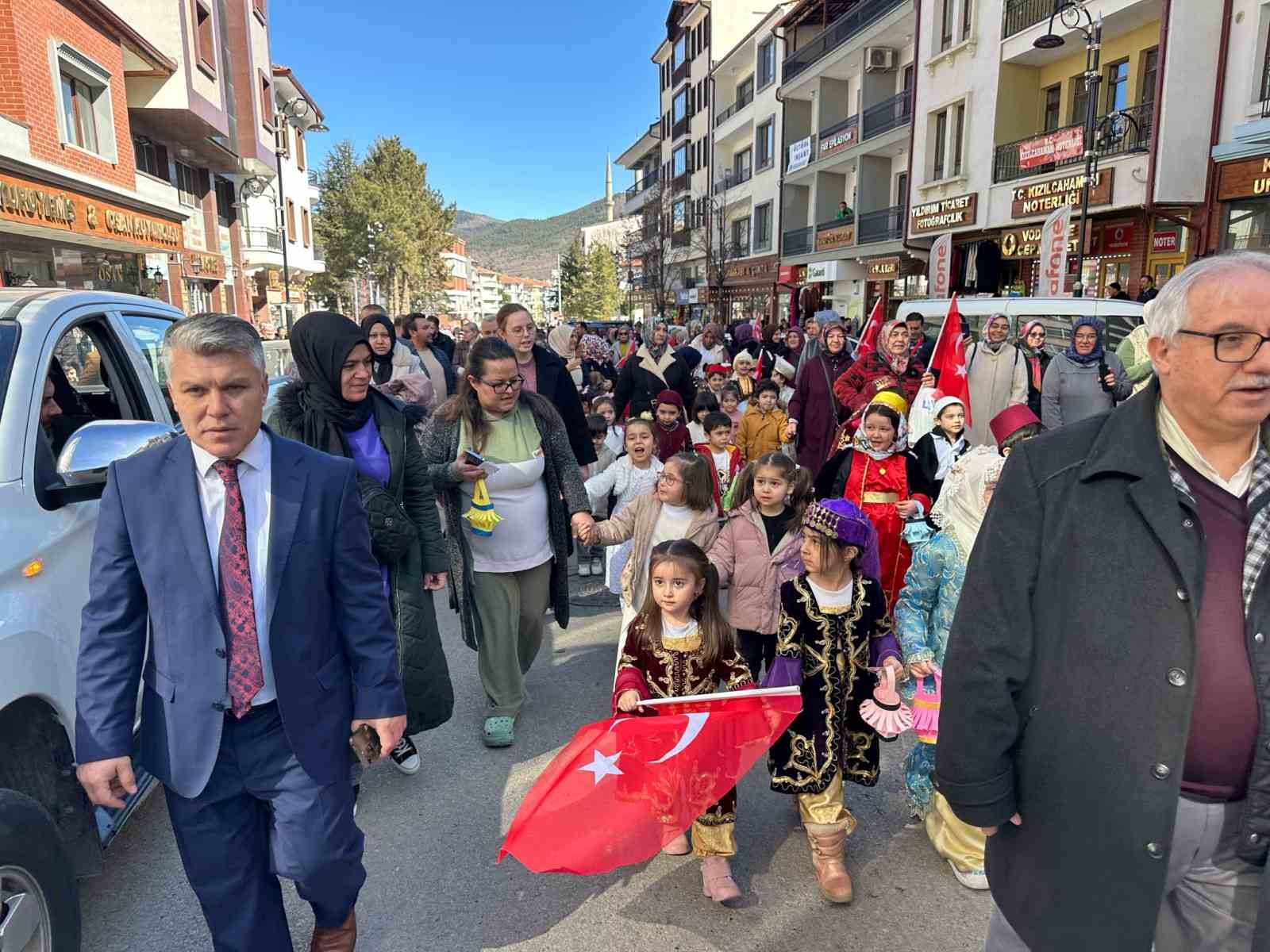 Kızılcahamam’da Ramazan coşkusu sokaklara taştı