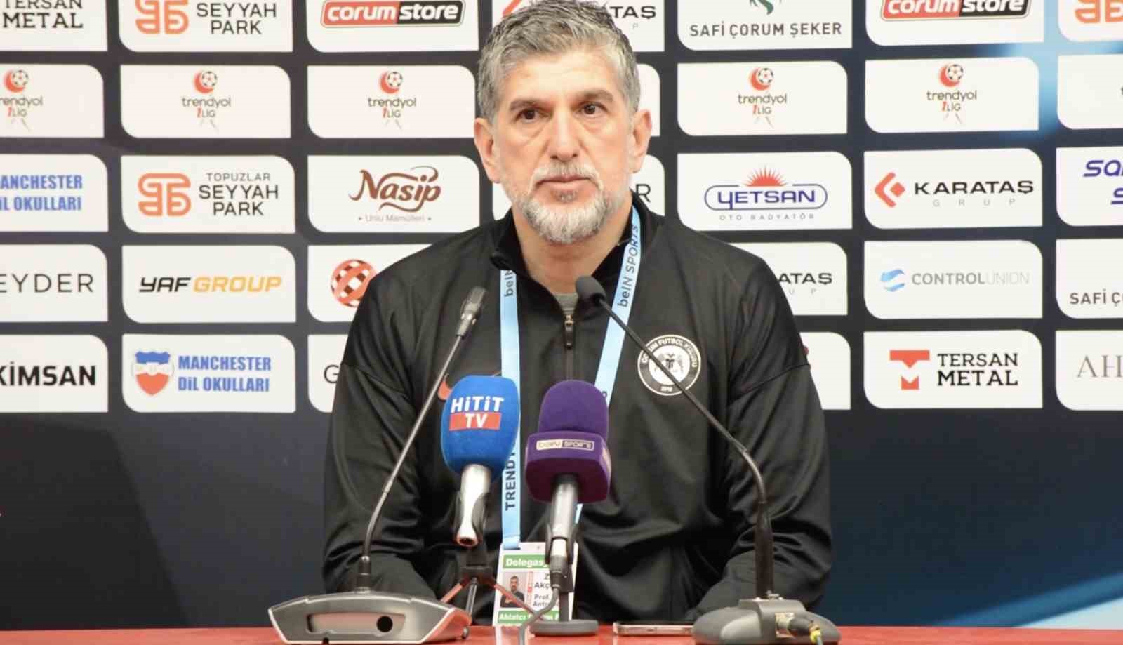 Ziya Akçeken: 