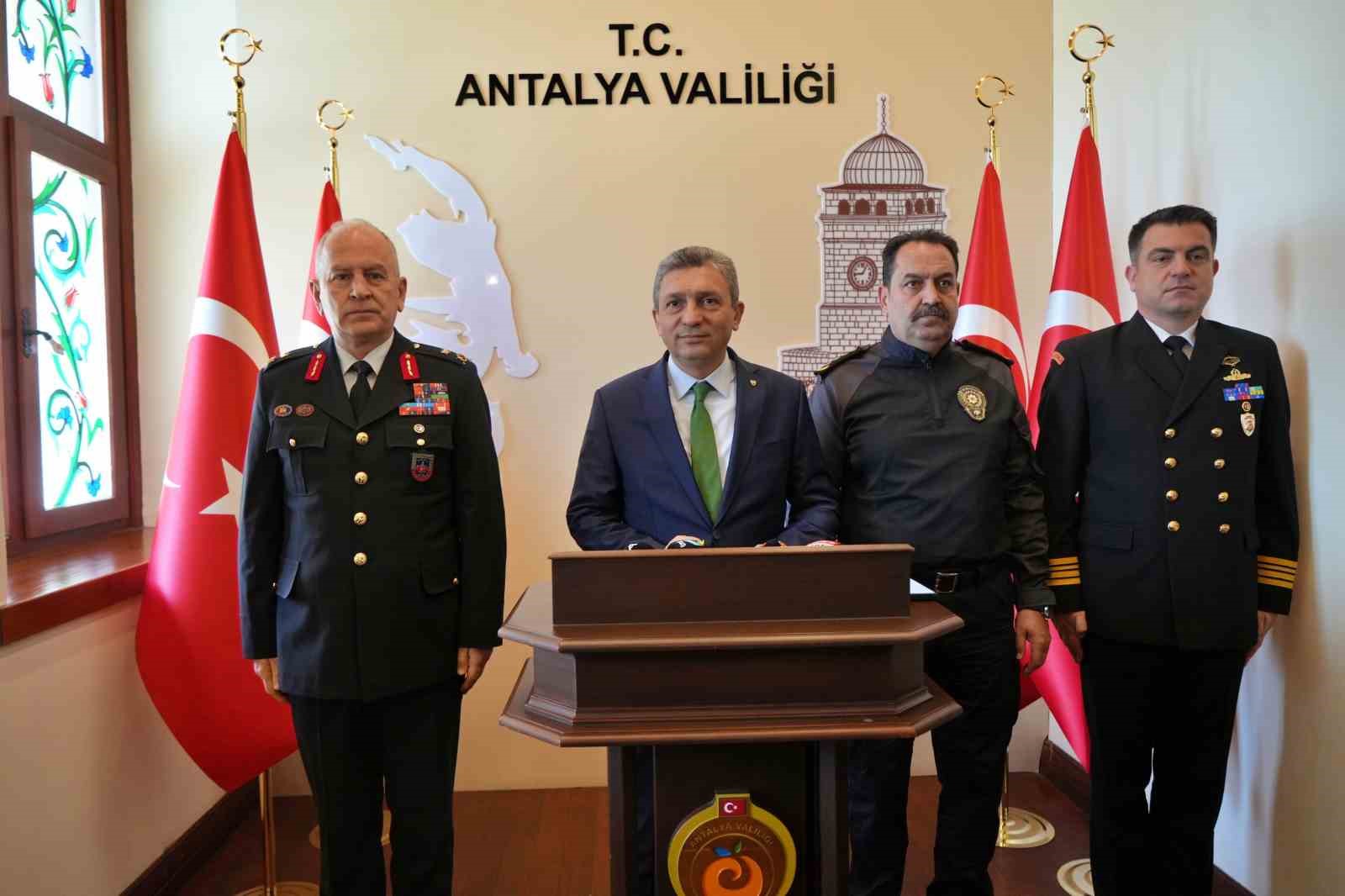 Antalya’da Şubat ayında 381 düzensiz göçmen yakalandı