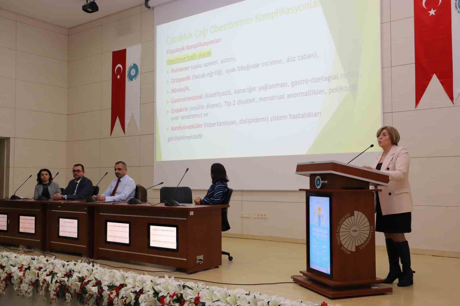 Niğde’de Dünya Obezite Günü Paneli düzenlendi
