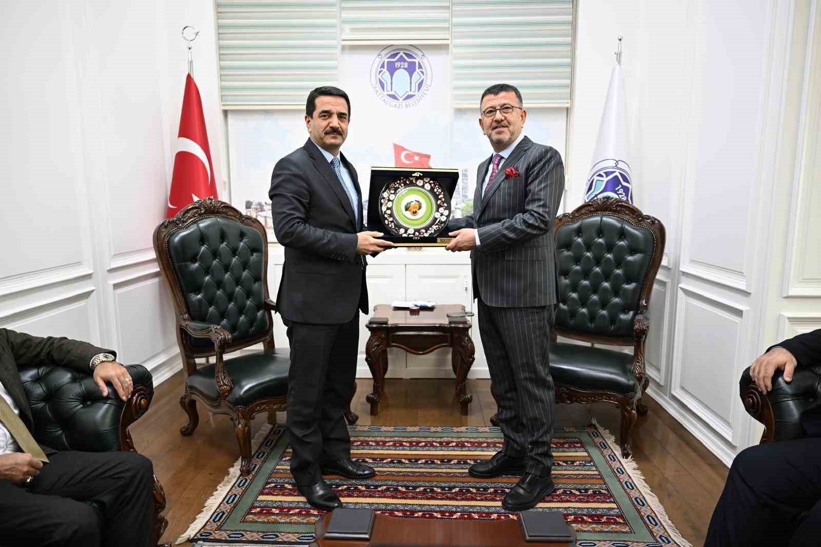 Battalgazi’nin ileriye dönük projelerine Veli Ağbaba’dan tam destek