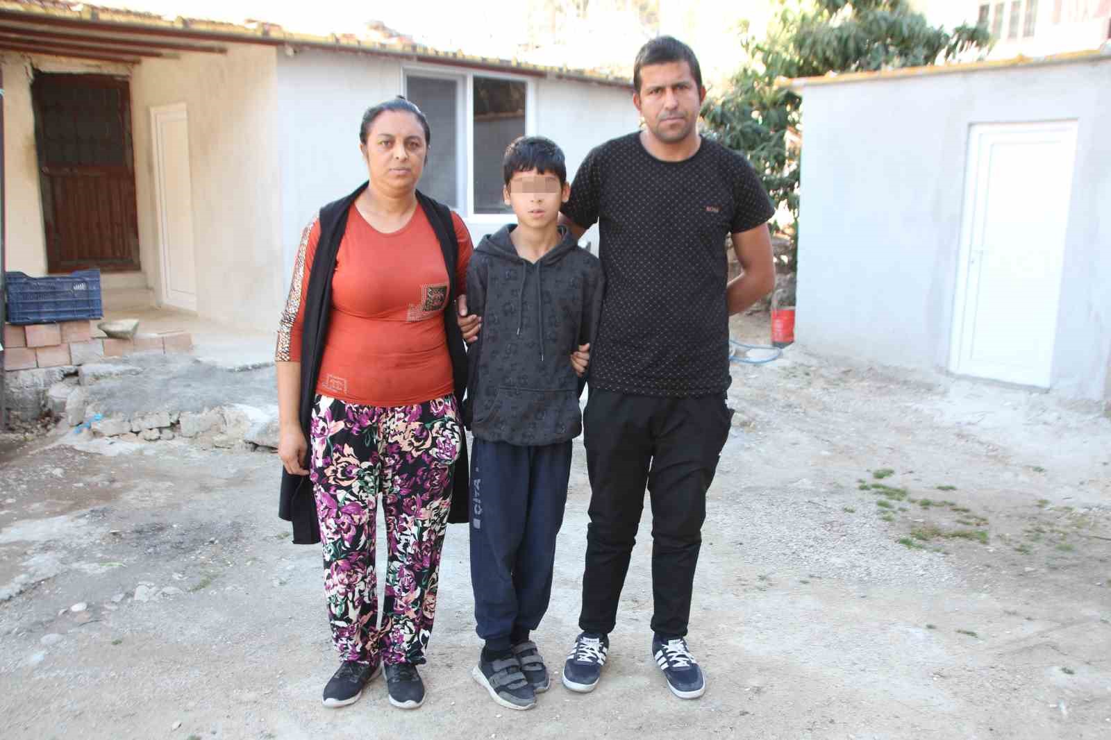 Antalya’da öğretmeninin darp ettiği ileri sürülen çocuğun ailesi şikayetçi oldu
