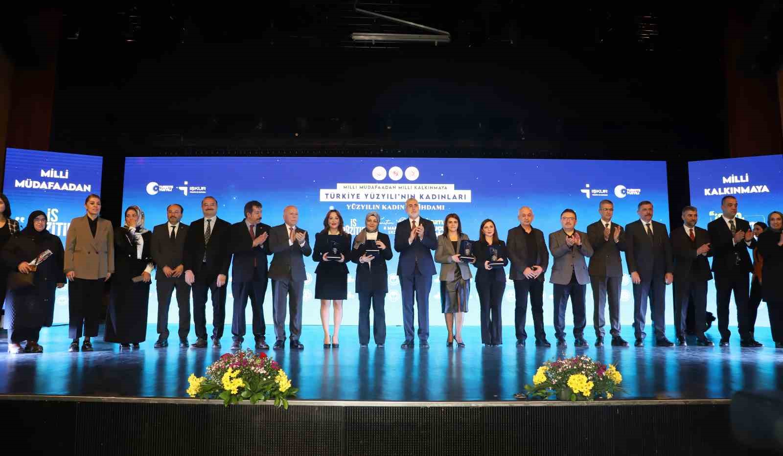 Atatürk Üniversitesi’nde 