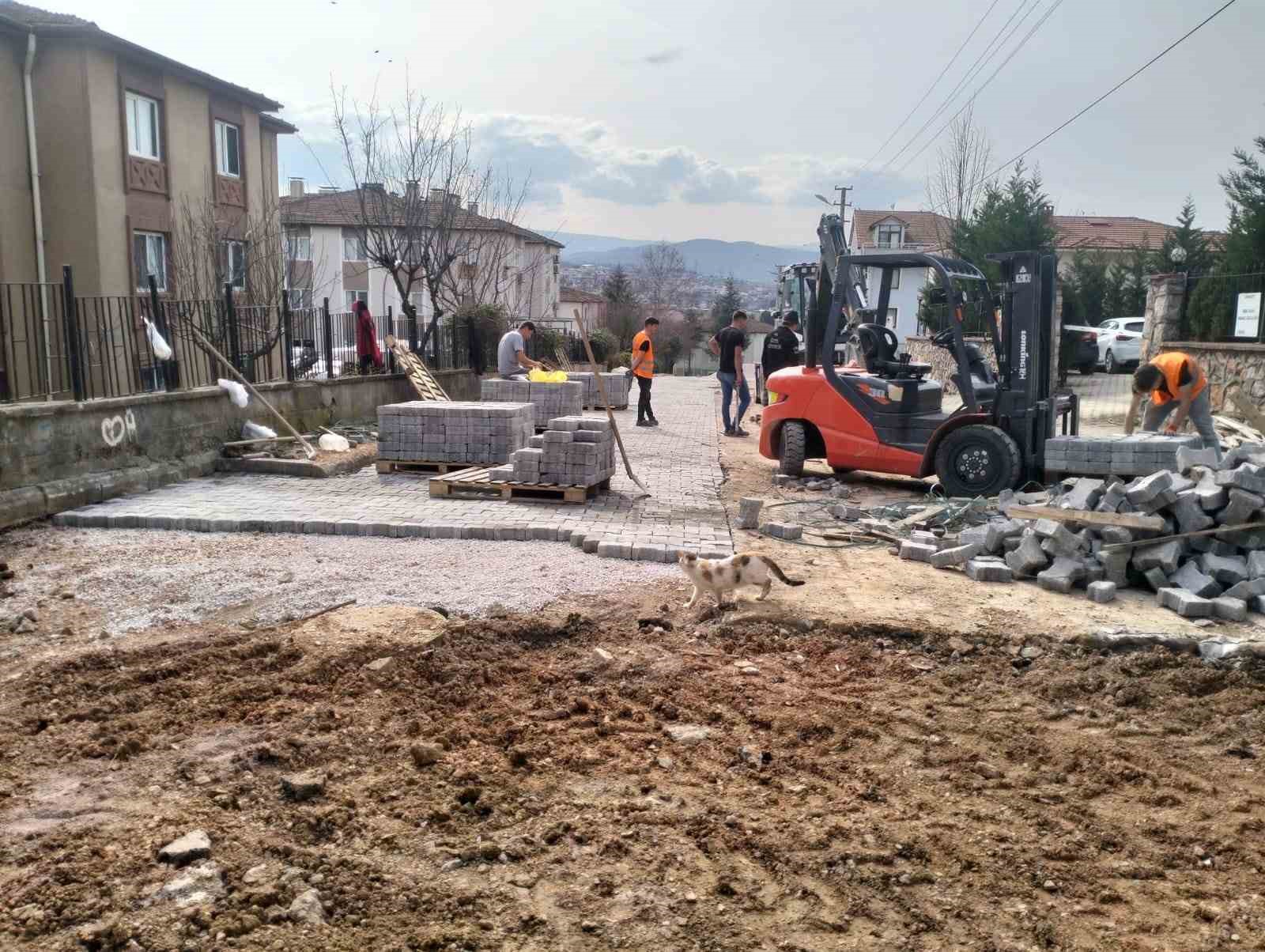 Havalar ısındı, üstyapı çalışmaları hızlandı