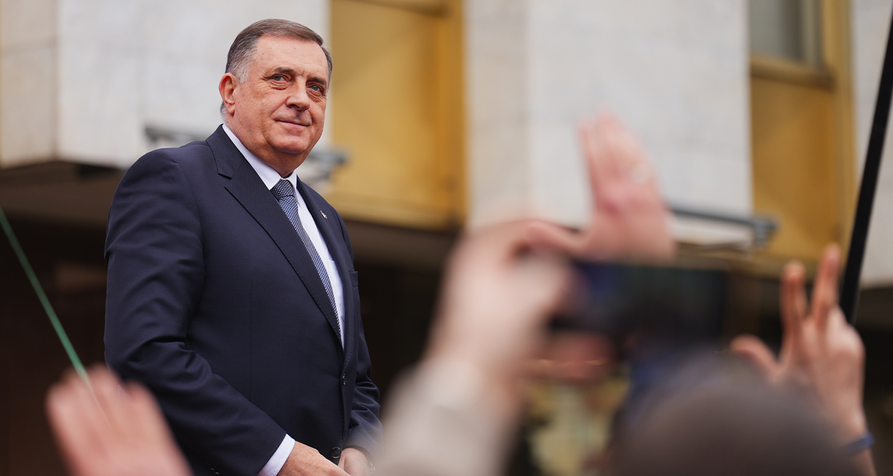 Bosna Hersek Savcılığından Dodik dahil üst düzey Sırp liderler için gözaltı kararı