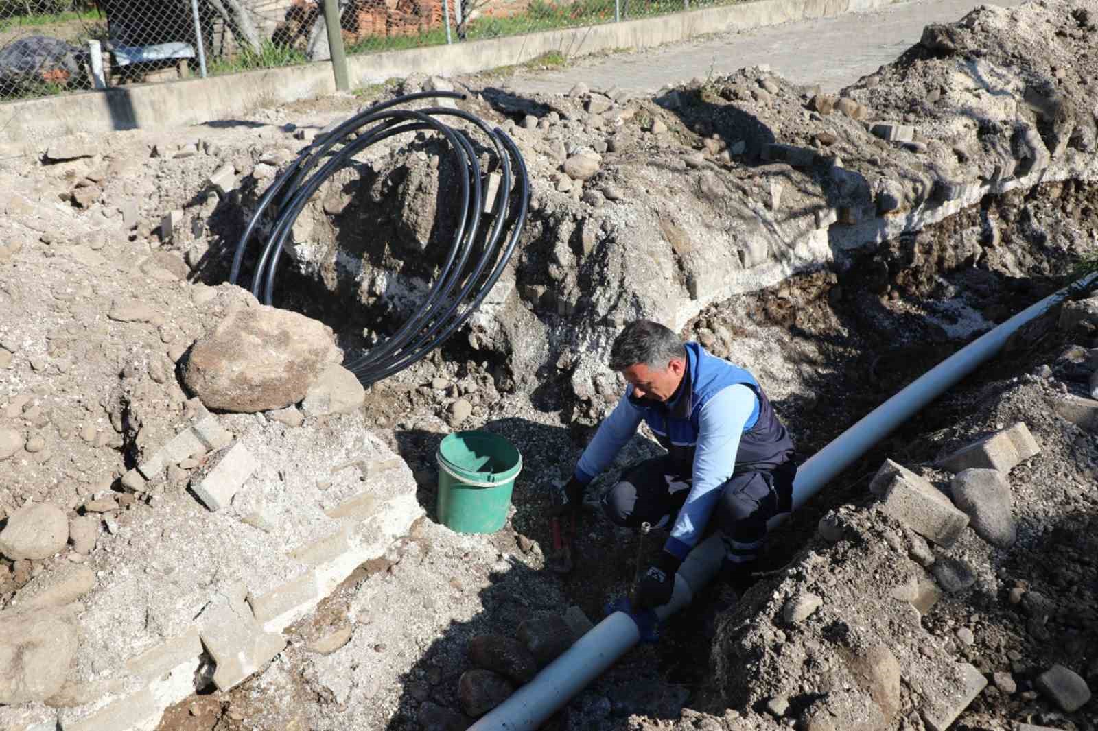 Köyceğiz’de, arızalanan hatlar yenileniyor