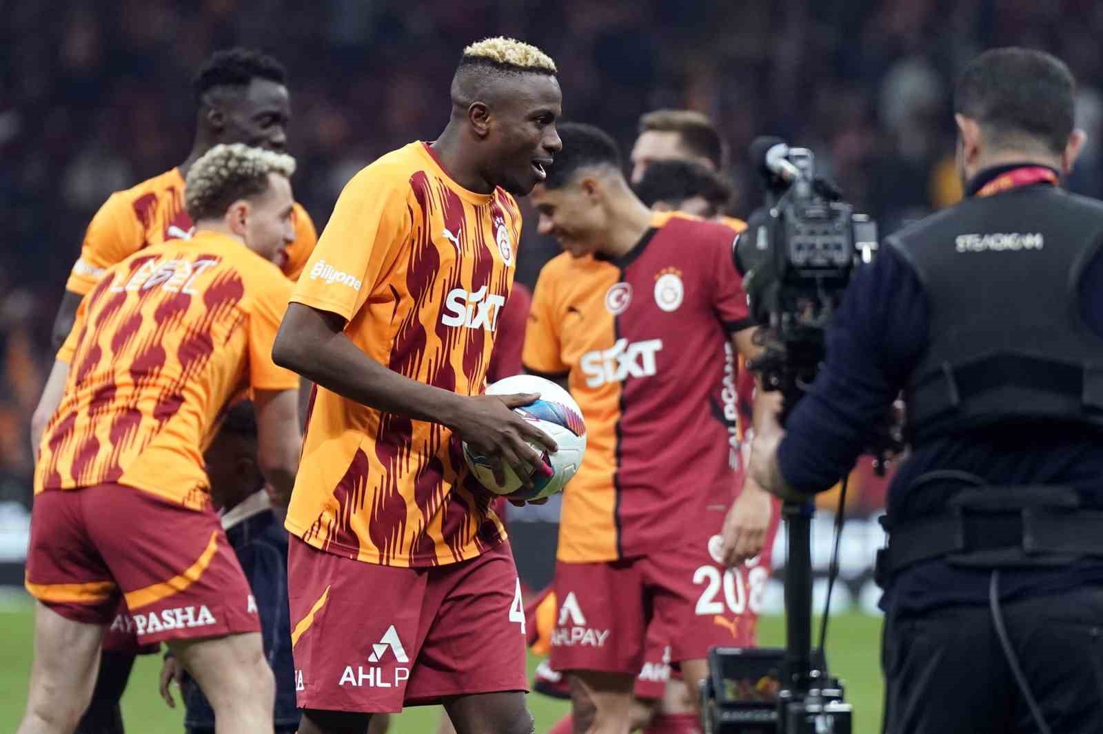 Victor Osimhen: 