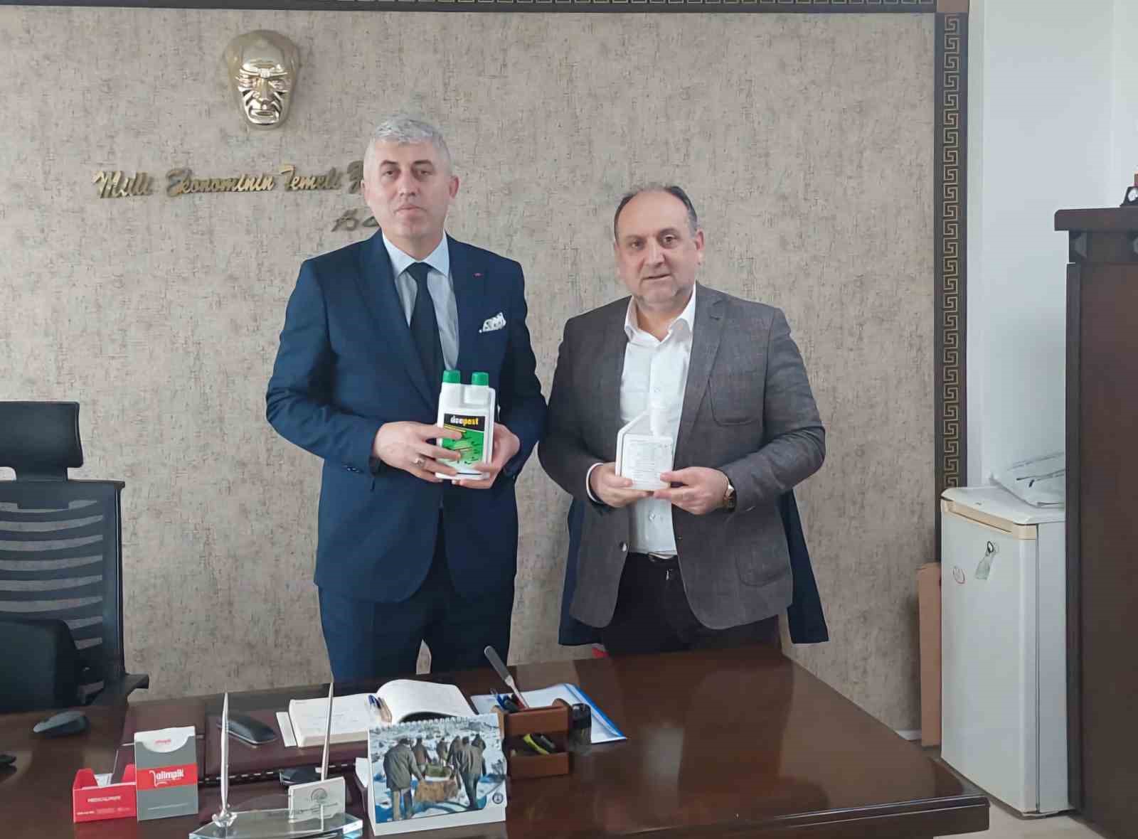 İlkadım Belediyesi’nden kahverengi kokarca mücadelesine ilaç desteği