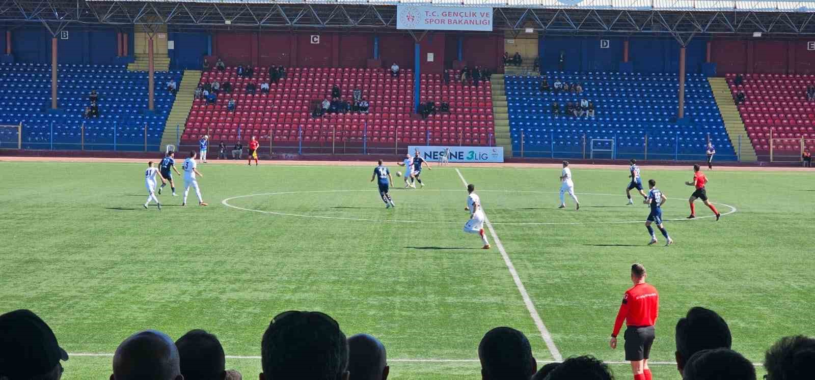 TFF 3. Lig: Fosfat Spor: 2 - Uşakspor: 2