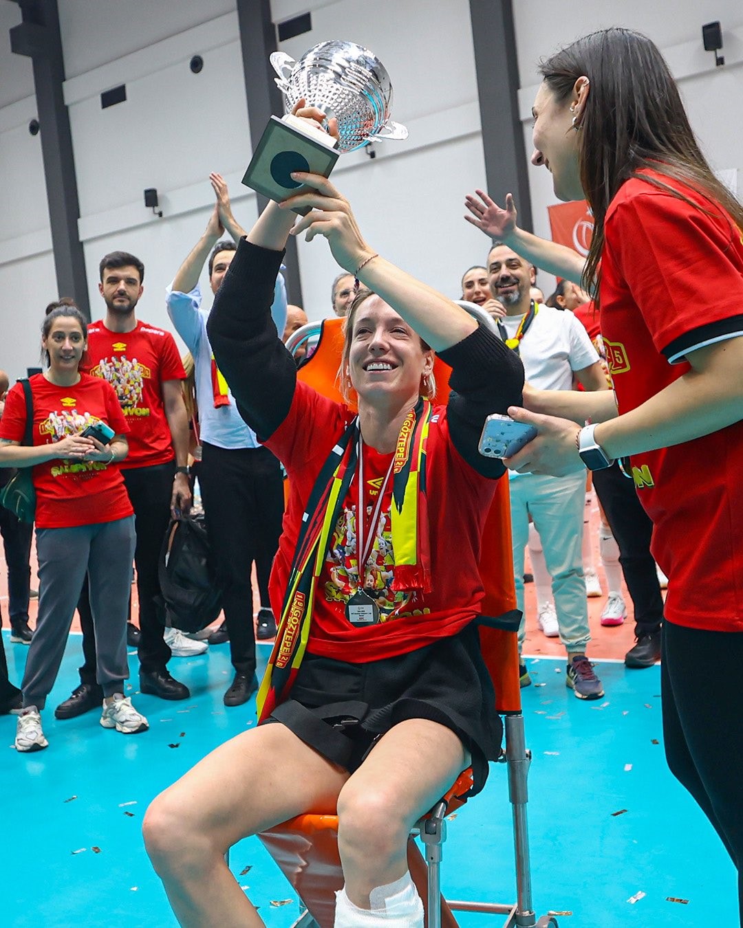 Göztepe Voleybol’da Helena ameliyat oldu
