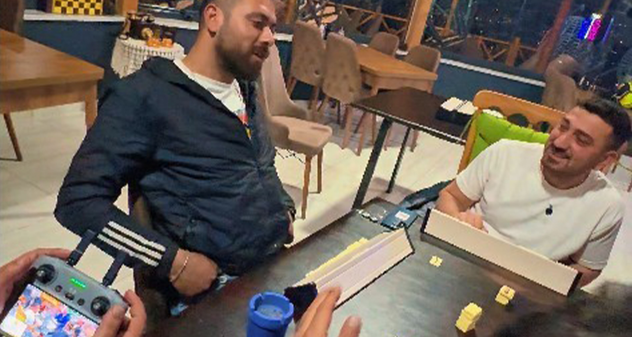 Dron’u deniyorum dedi, okeyde hile yaparken yakalandı