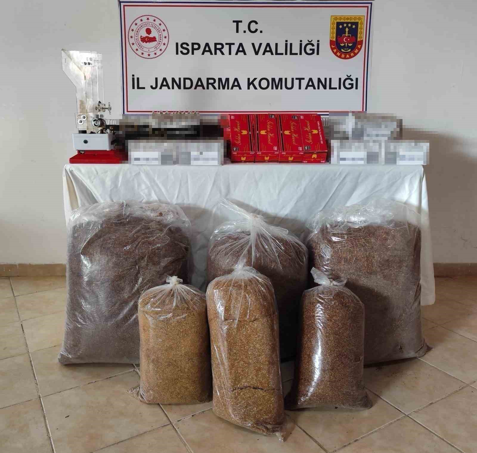 Isparta’da 71 bin 520 makaron ve 57 kıyılmış tütün ele geçirildi