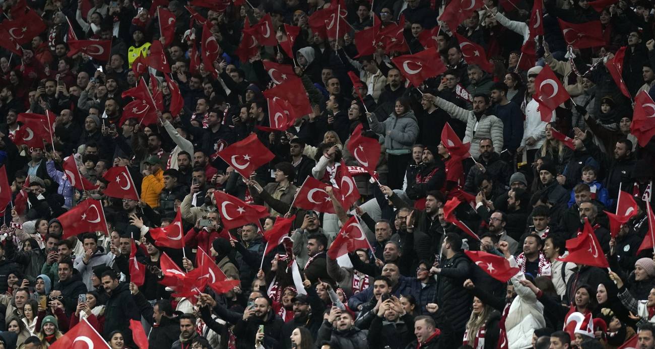 A Milli Futbol Takımı, 910 gün sonra İstanbul’da
