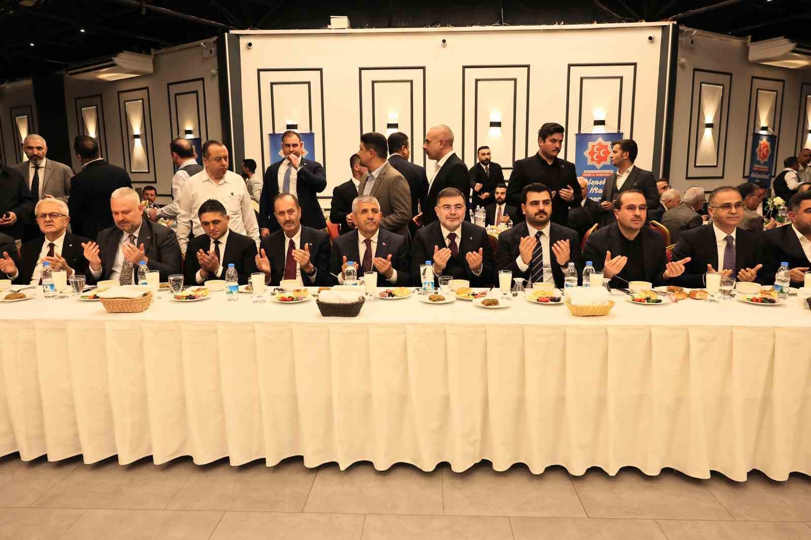 AK Parti’li Saygılı: 