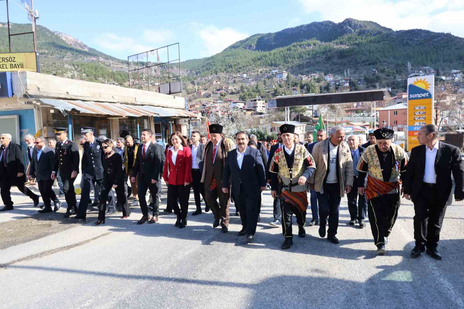 Adana Feke’de kurtuluş coşkusu
