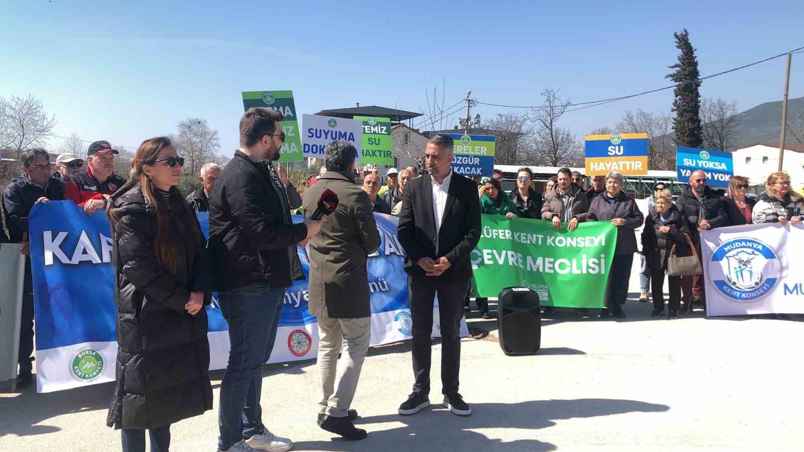 Karsak Deresi’ndeki oksijen seviyesi bir canlının yaşamasının mümkün olmadığı seviyeye düştü