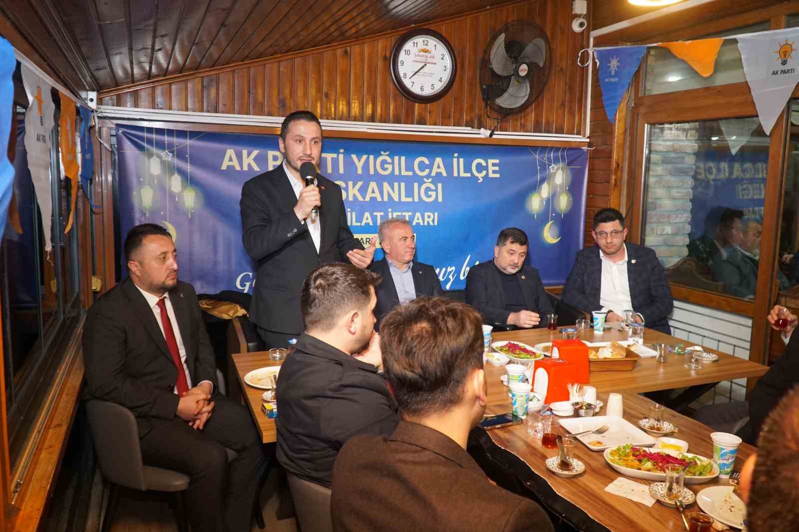 AK Parti heyeti Yığılca’da halkla buluştu