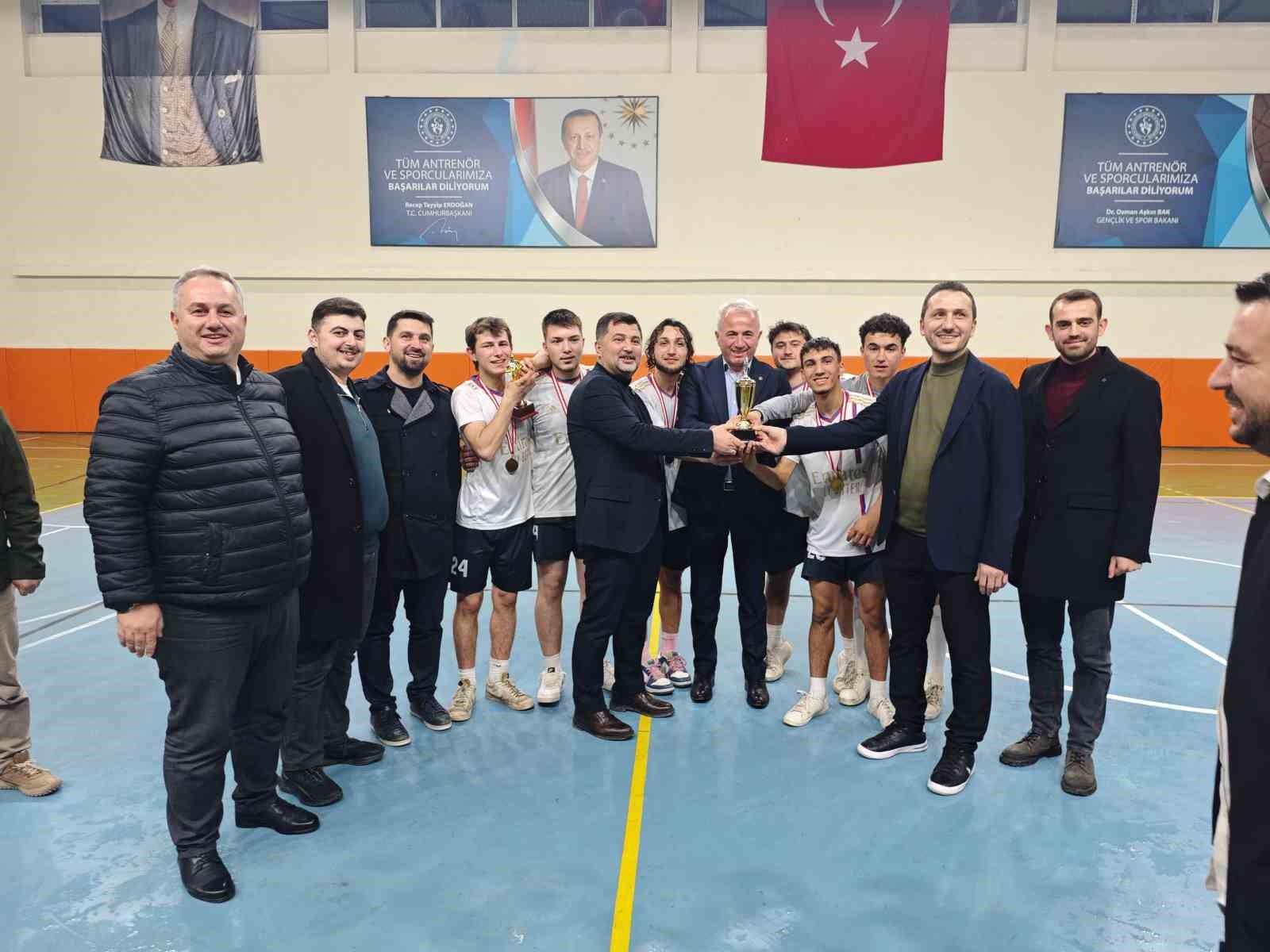 Çilimli’de kazanan dostluk oldu