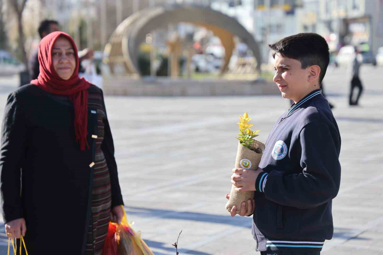 Elazığ’da 23 bin fidan dağıtıldı