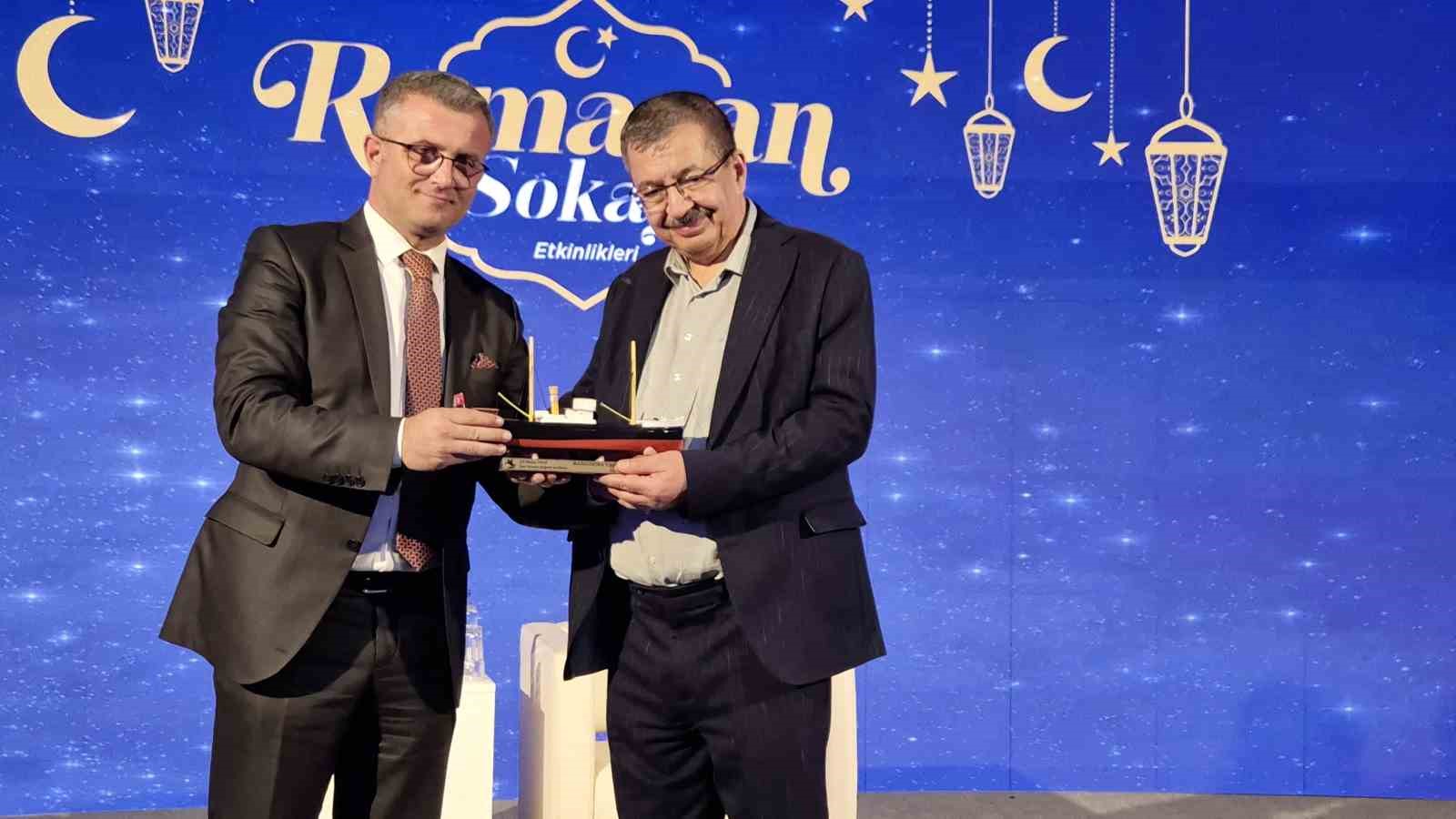 Hayati İnanç’tan mutluluğun tarifi: 