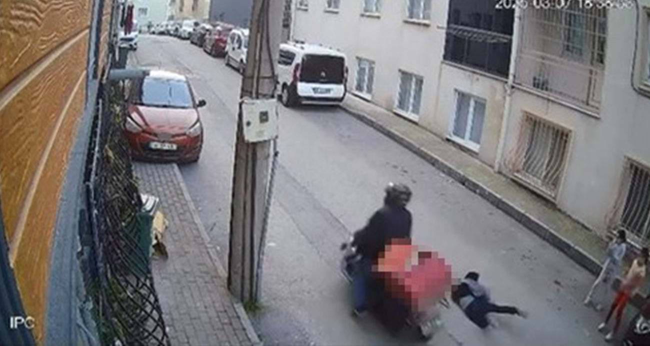 Yola fırlayan çocuğa motosikletli kurye çarptı
