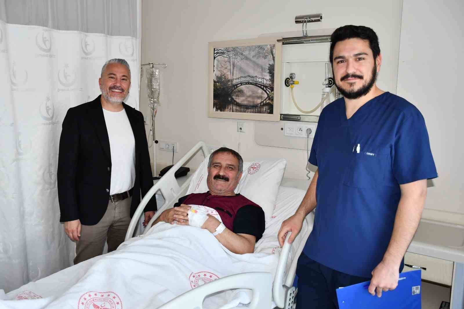 Alanya’da böbrek taşı tedavisinde 