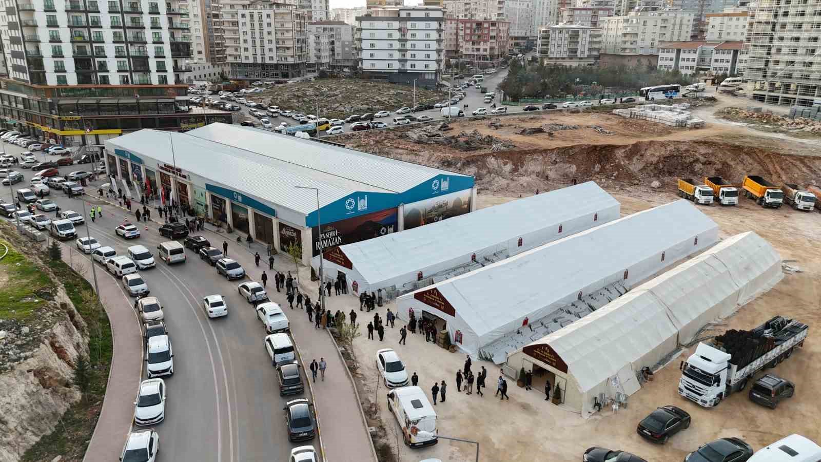 Mardin’de 5 bin kişi ’Kardeşlik İftarı Programı’na katıldı