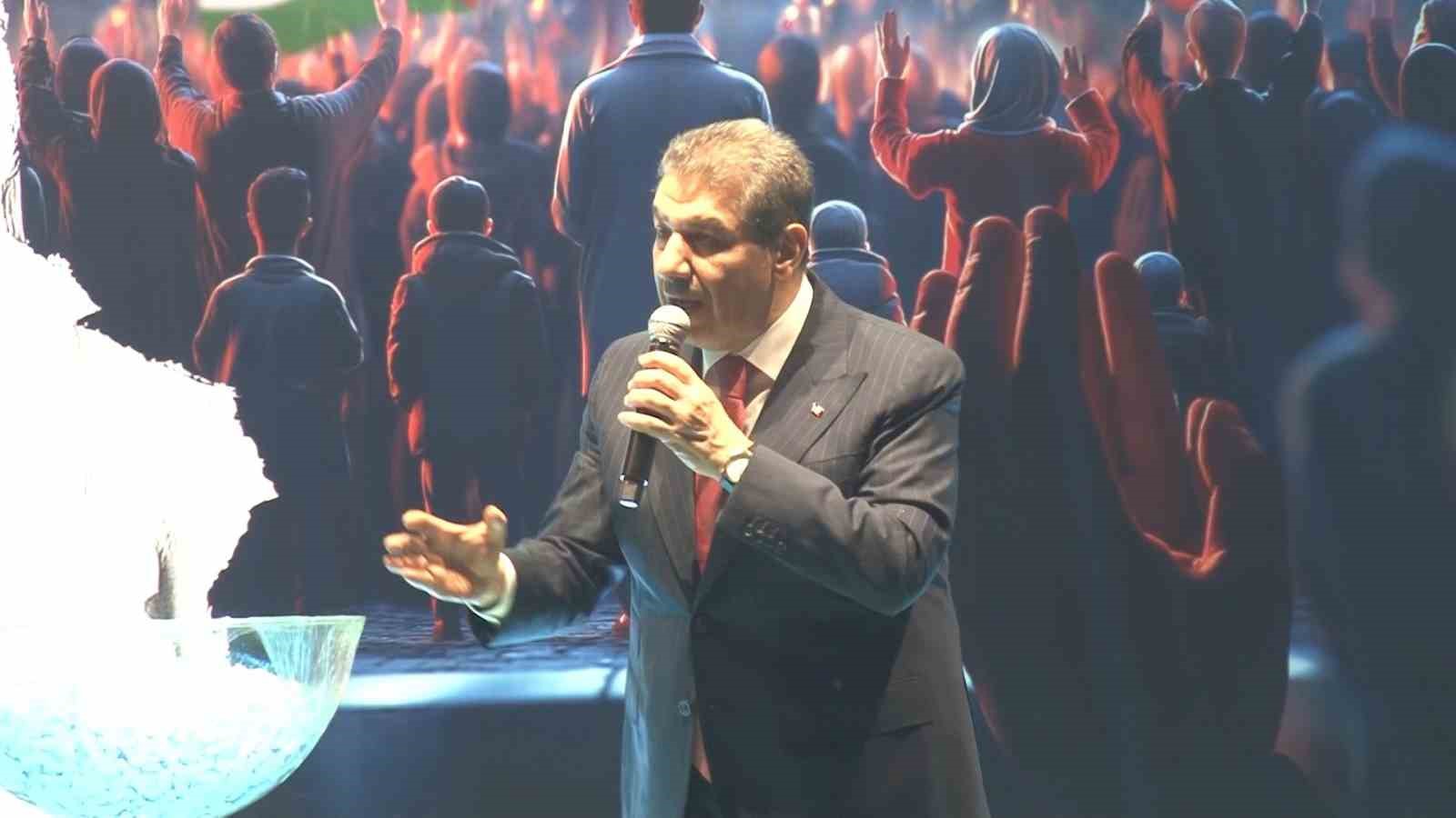 Esenler Belediye Başkanı Tevfik Göksu, Kadir Gecesi’nde 