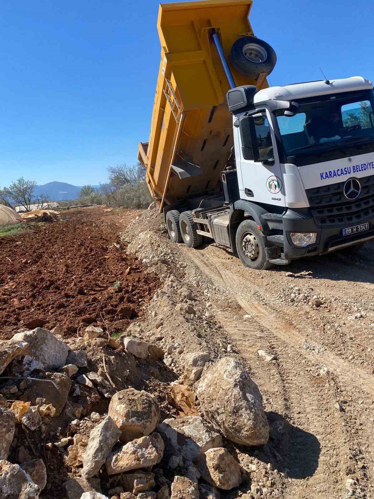 Yaykın Mahallesi’nde yol çalışmaları devam ediyor