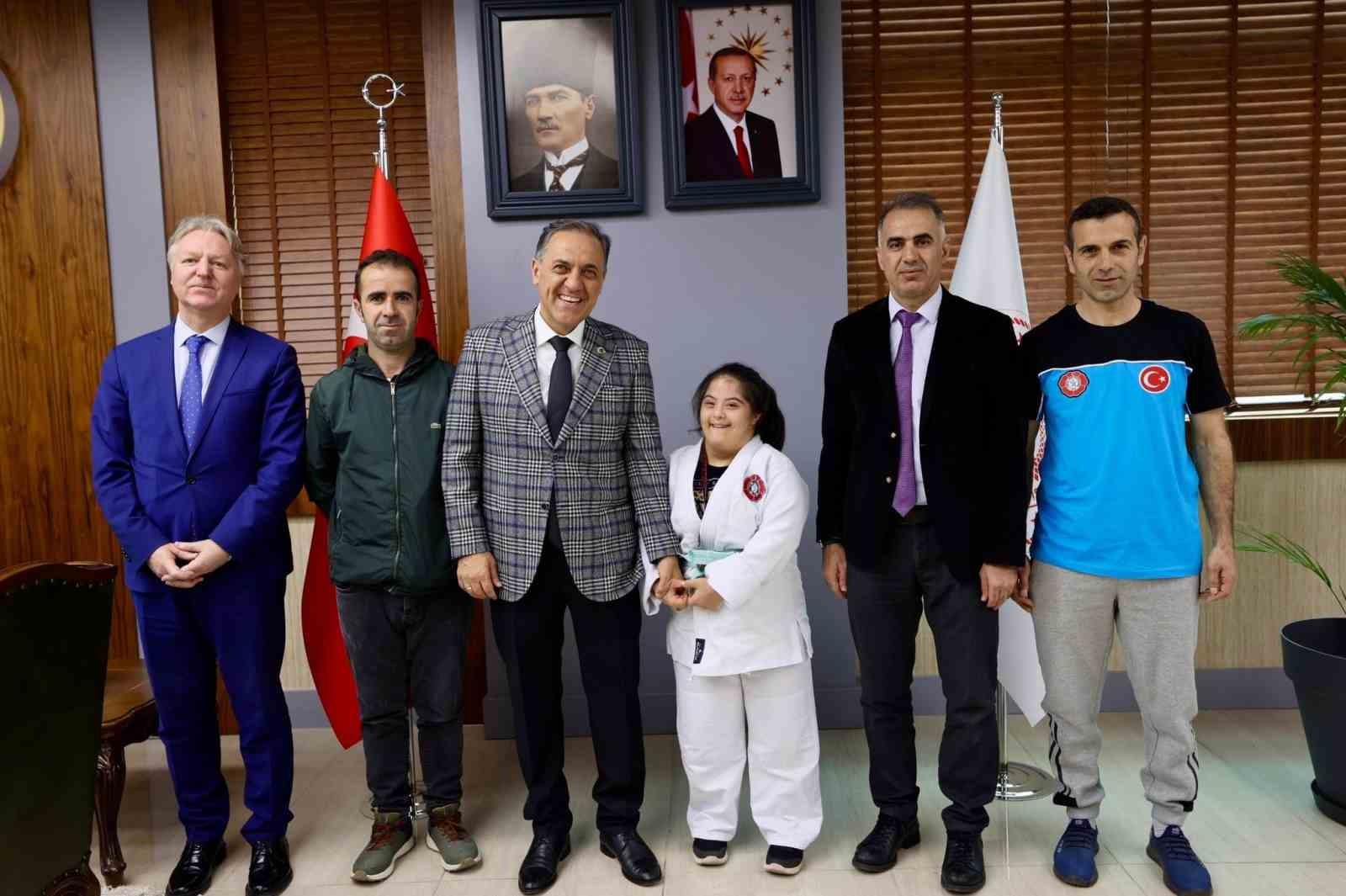 Bingöllü down sendromlu Bürkek ve Budak’tan önemli başarı
