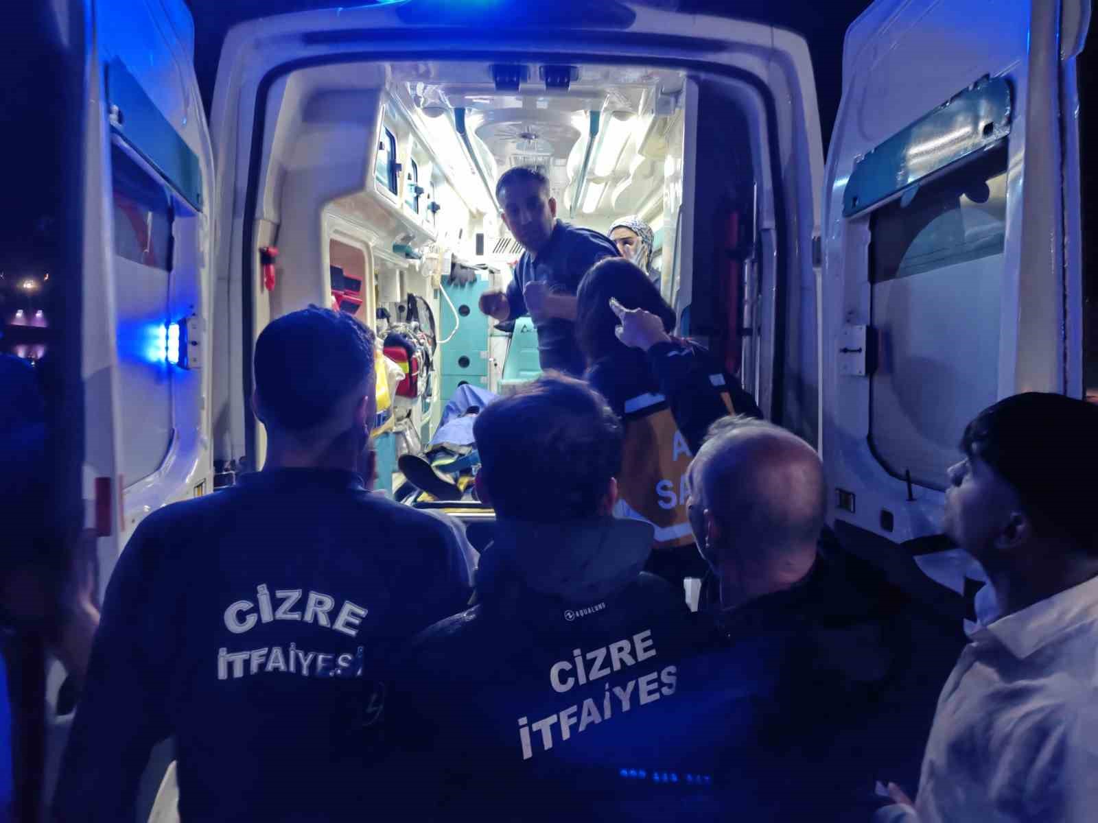 Cizre’de nehre atlayan genç kızı itfaiye ekibi kurtardı
