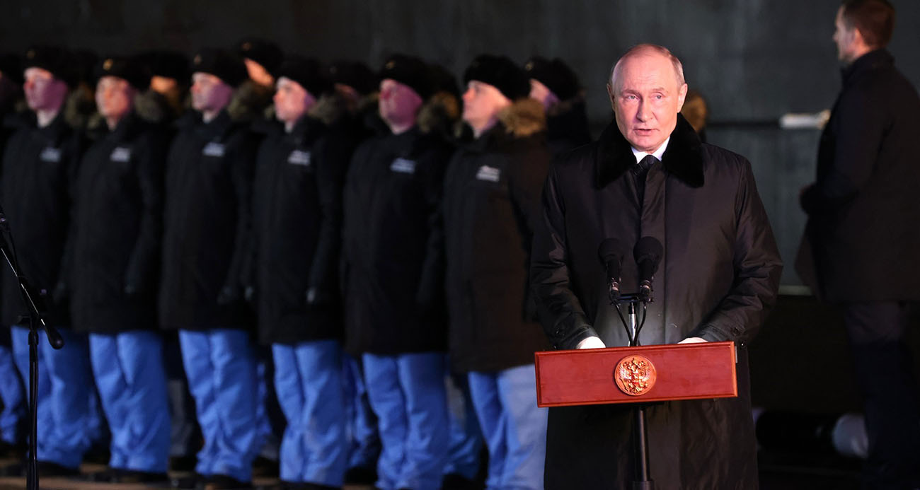 Rusya’da Perm nükleer denizaltısı Putin’in talimatıyla suya indirildi