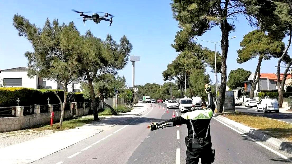 Çeşme’de bayram tedbirleri artırıldı