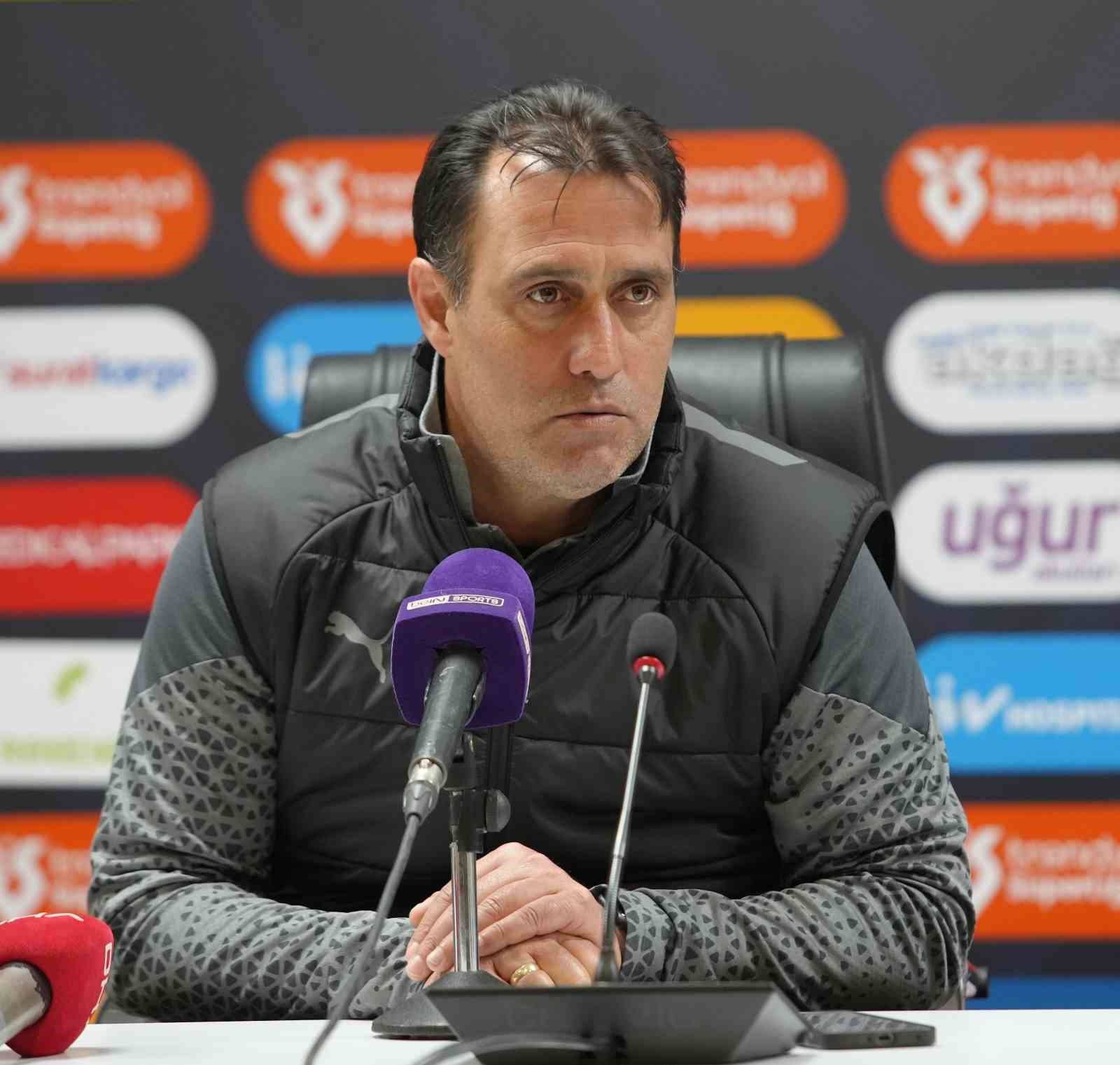 Serhat Sütlü: 