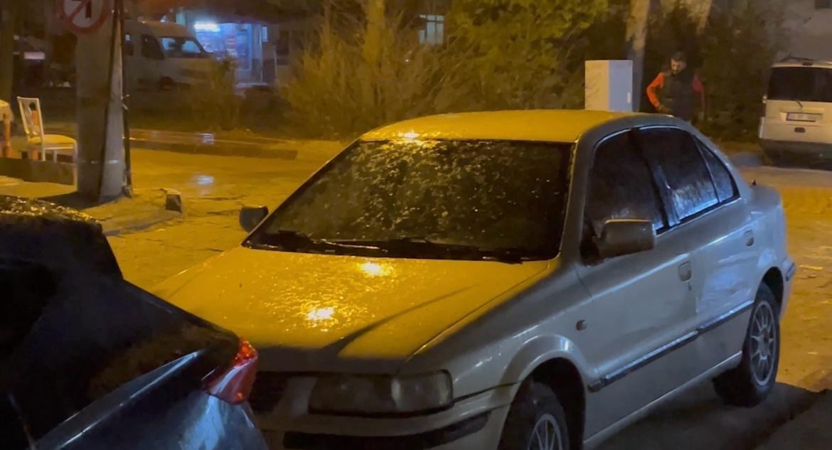 Elazığ’da dolu yağışı etkili oldu